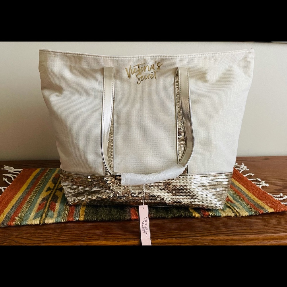 NWT VS beach bag tote